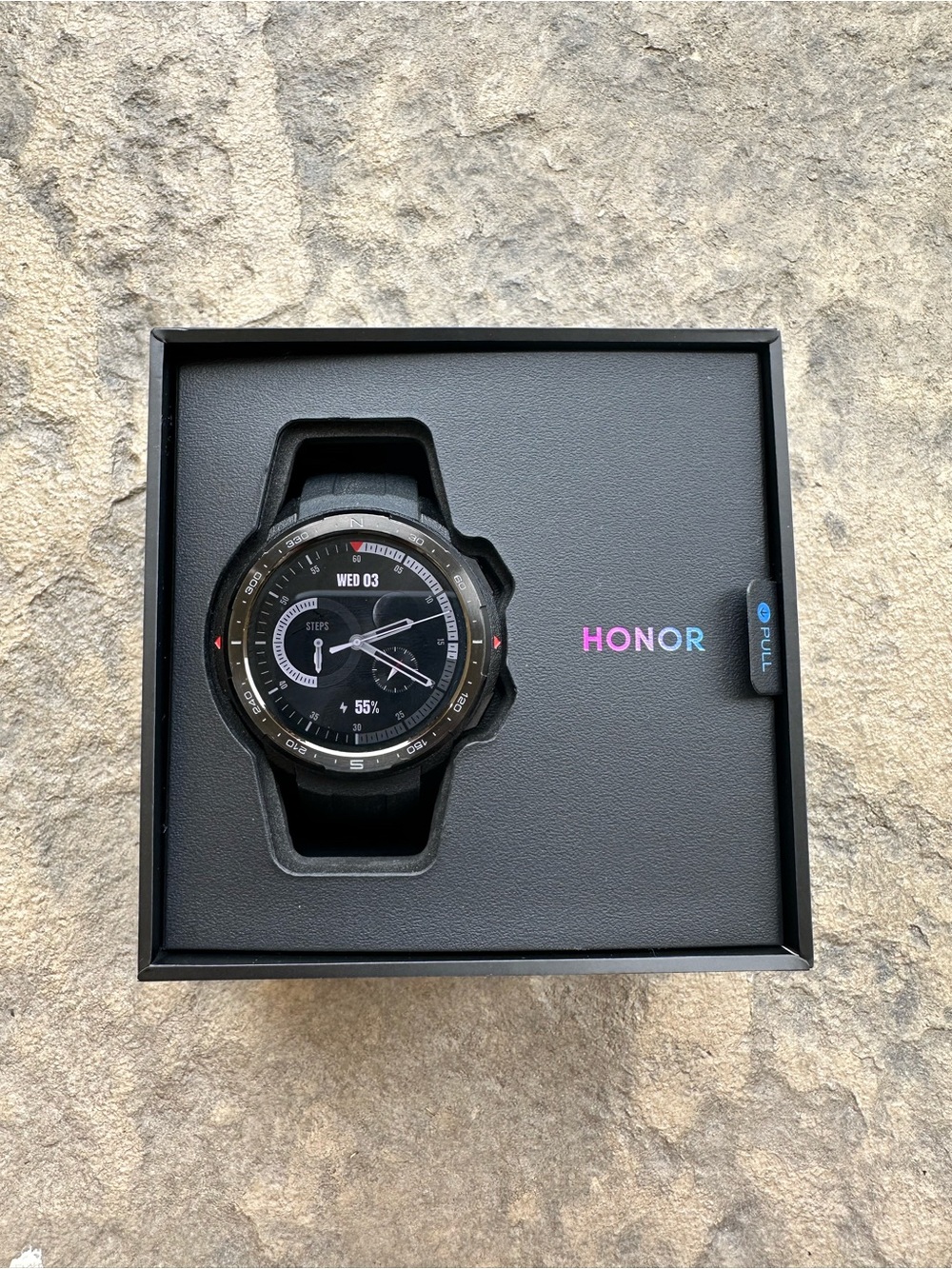 Honor Watch GS Pro Rugged Sport Smartwatch Activity Tracker, AMOLED touchscreen